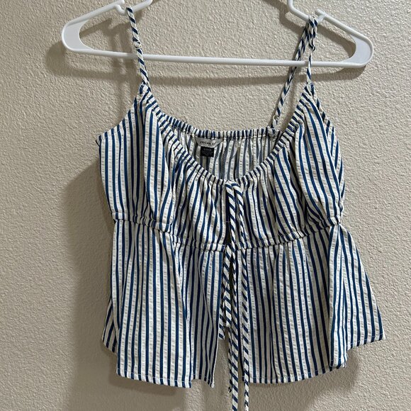 Cute Flowy Tank Top - Picture 1 of 5